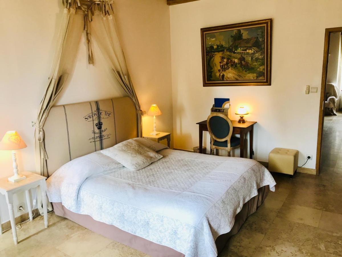 Bed and Breakfast Domaine Du Manoir Les Avenières Zewnętrze zdjęcie