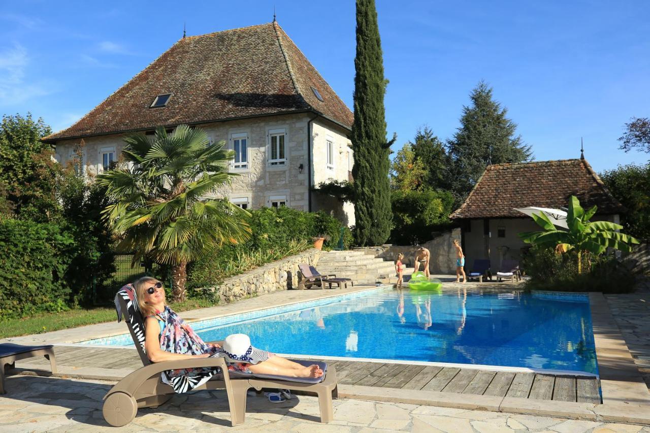Bed and Breakfast Domaine Du Manoir Les Avenières Zewnętrze zdjęcie